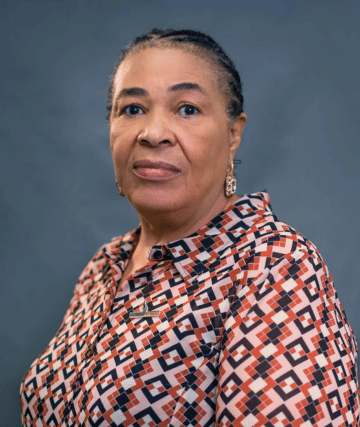 DR. (Mrs.) ‘DERE AWOSIKA MFR, mni.